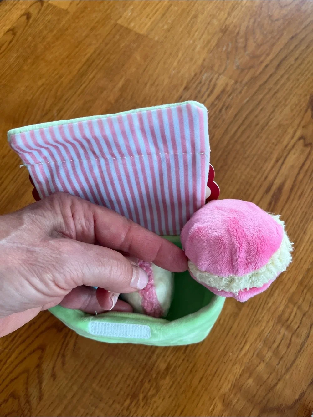NWT Bark Sweetie Pie Macarons Plush Toy Set - Pink, Green, Red, Brown, White
